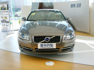 2010款3.0T T6 四驱智雅版 整体外观