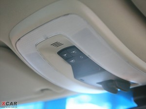 2010款2.5T 两驱智尊版 空间座椅