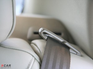 2010款2.5T 两驱智尊版 空间座椅