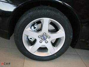 2010款2.5T 两驱智尊版 轮圈