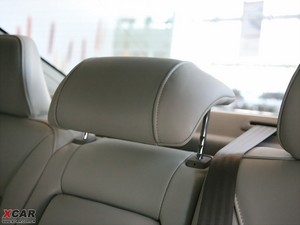 2010款2.5T 两驱智尊版 空间座椅
