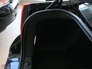 2010款2.5T 两驱智尊版 空间座椅