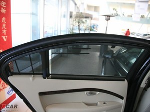 2010款2.5T 两驱智尊版 空间座椅