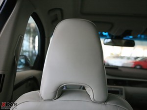 2010款2.5T 两驱智尊版 空间座椅