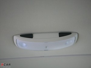 2010款2.5T 两驱智尊版 空间座椅