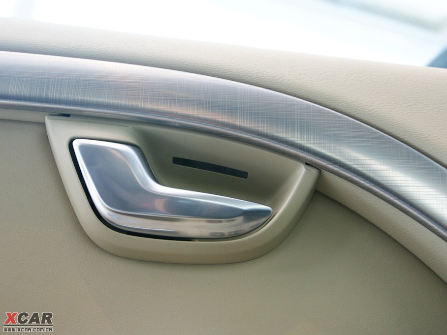 2010���֠���S80L 2.5T ���(q��)���Ű�