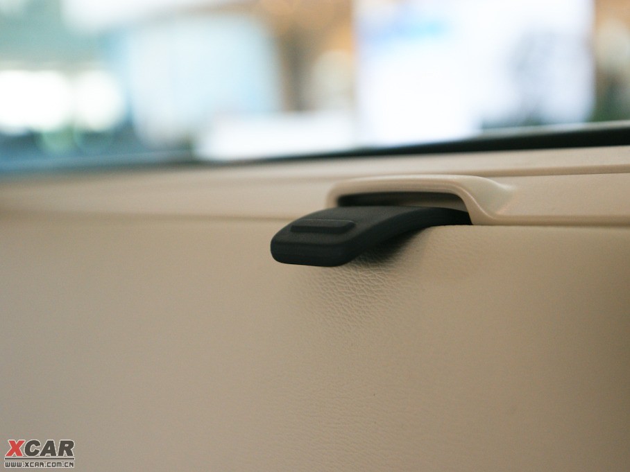 2010���֠���S80L 2.5T ���(q��)���Ű�