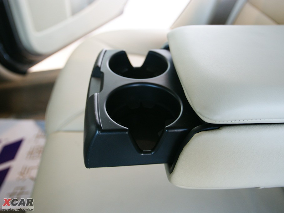 2010���֠���S80L 2.5T ������Ű�