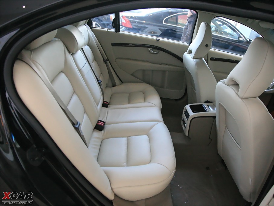 2010ֶS80L 3.0T T6 