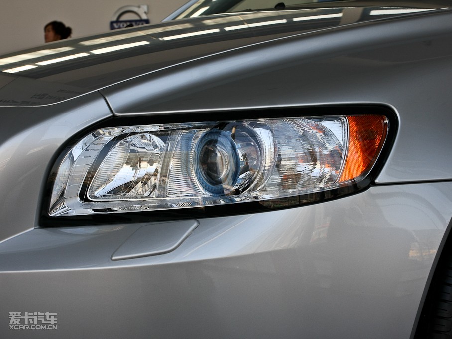 2011���֠���S40 2.0L �Ԅ����Ű�