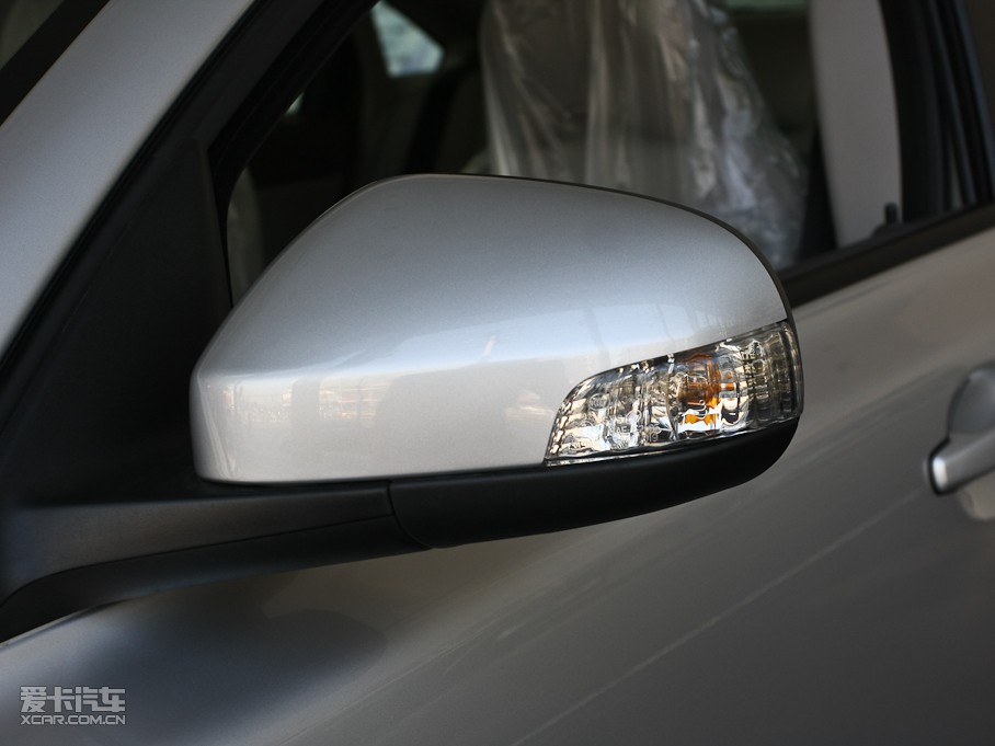 2011���֠���S40 2.0L �Ԅ����Ű�