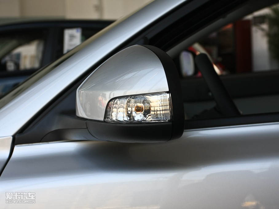 2011���֠���S40 2.0L �Ԅ����Ű�