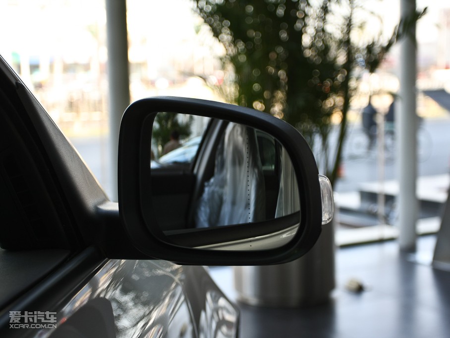 2011���֠���S40 2.0L �Ԅ����Ű�