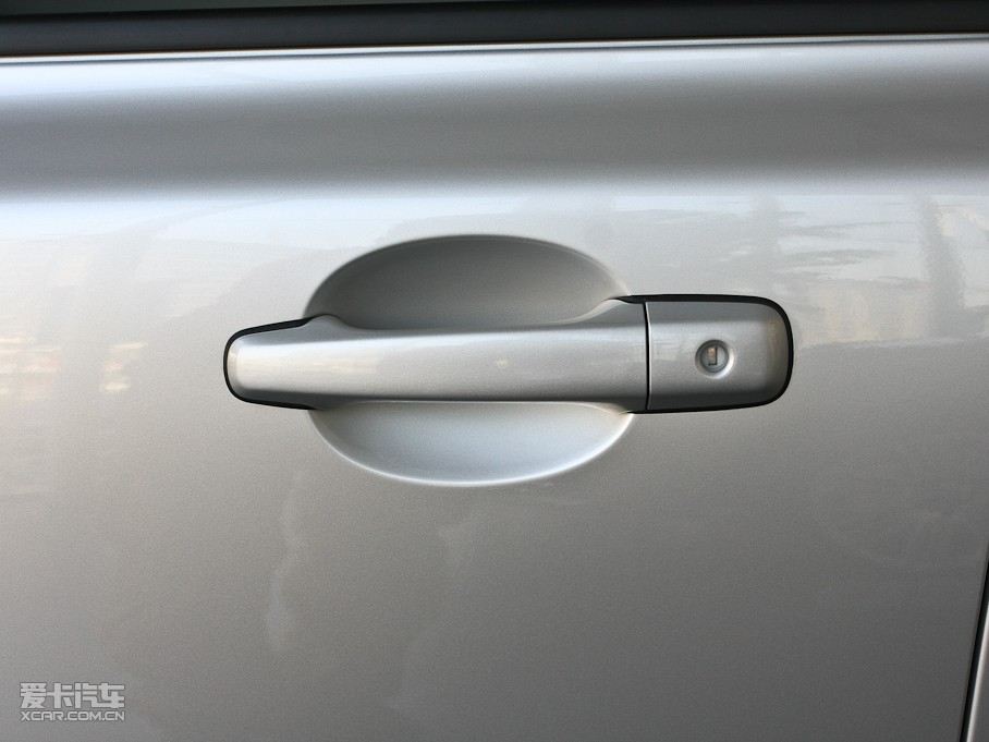 2011���֠���S40 2.0L �Ԅ����Ű�