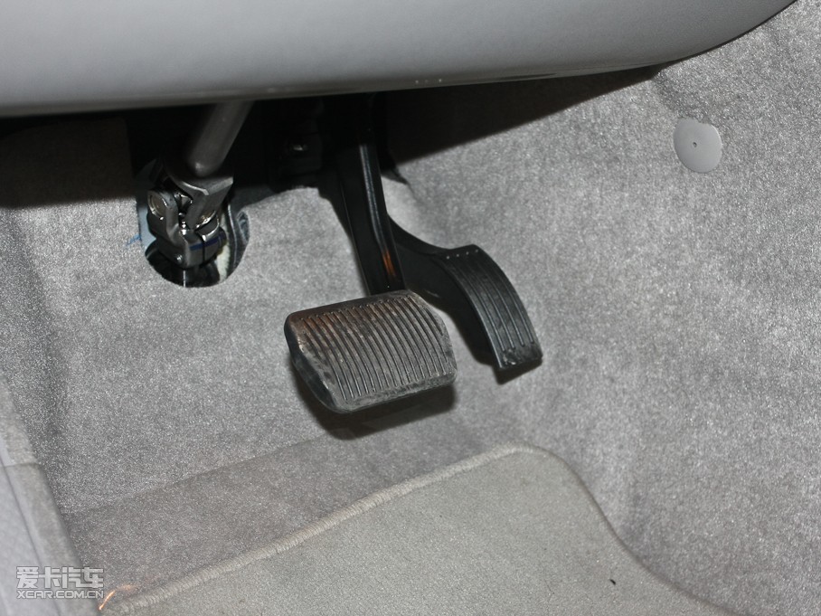 2011���֠���S40 2.0L �Ԅ����Ű�