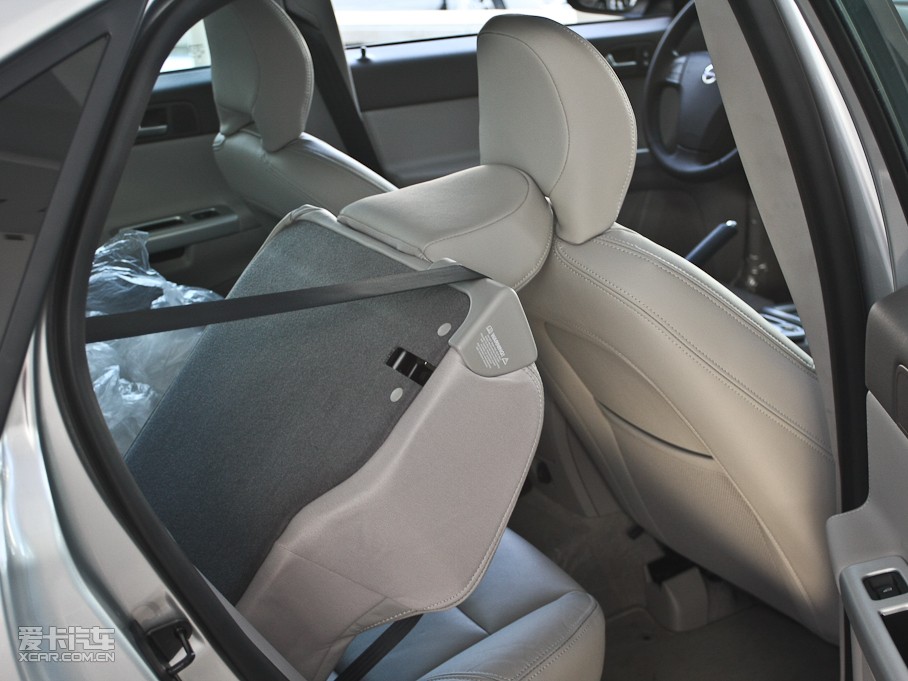 2011���֠���S40 2.0L �Ԅ����Ű�