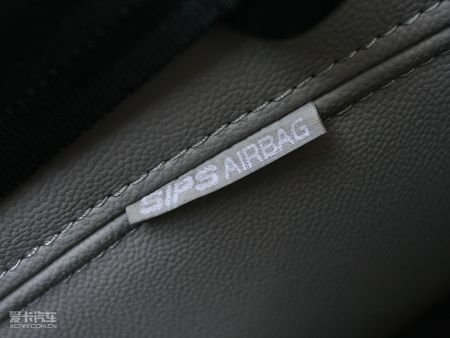 2011���֠���S40 2.0L �Ԅ����Ű�