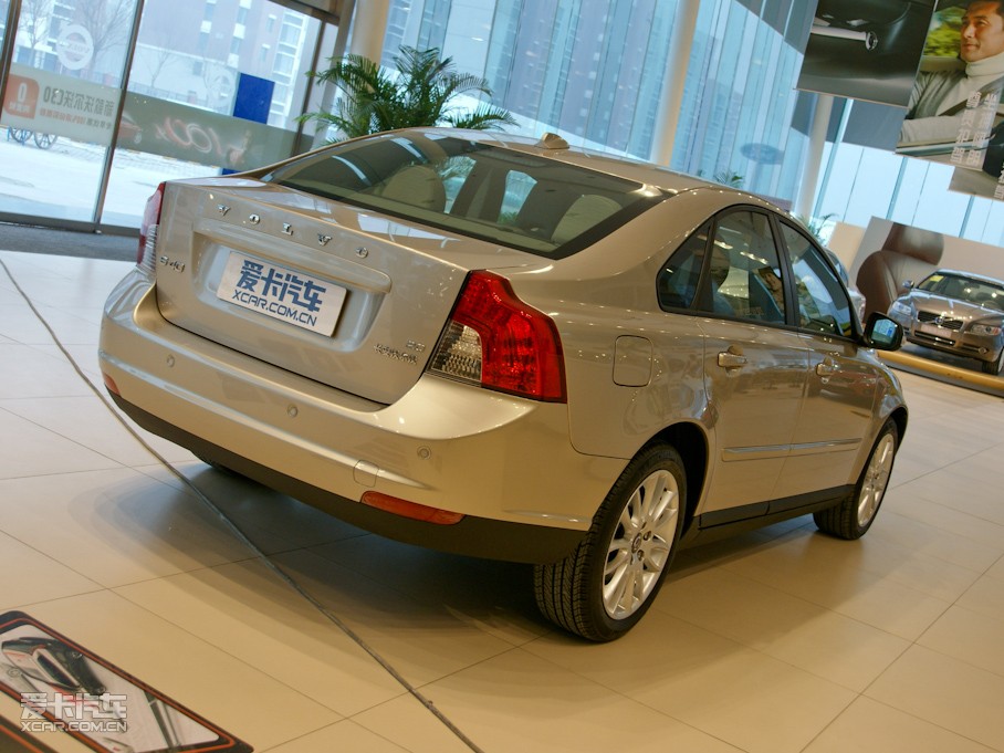 2011���֠���S40 2.0L �Ԅ������