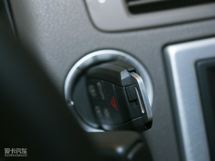 2011���֠���S40 2.0L �Ԅ������