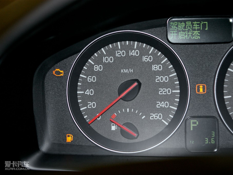 2011���֠���S40 2.0L �Ԅ������