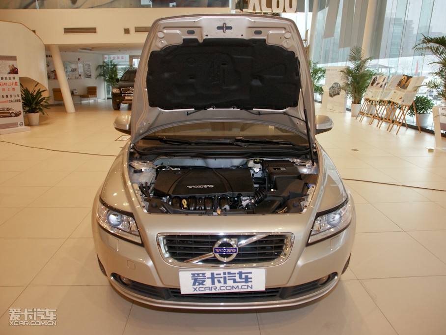 2011���֠���S40 2.0L �Ԅ������