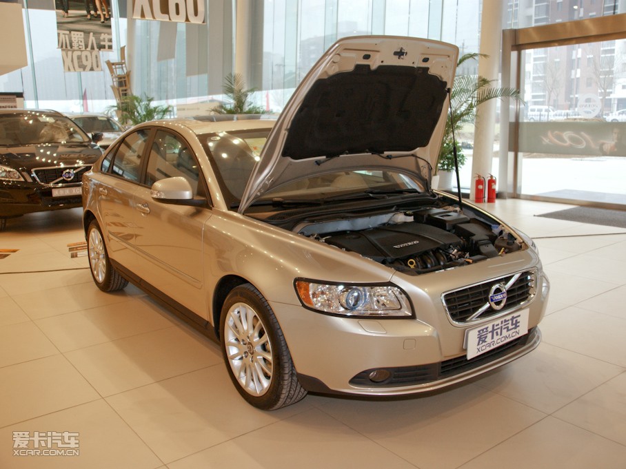 2011���֠���S40 2.0L �Ԅ�(d��ng)�����