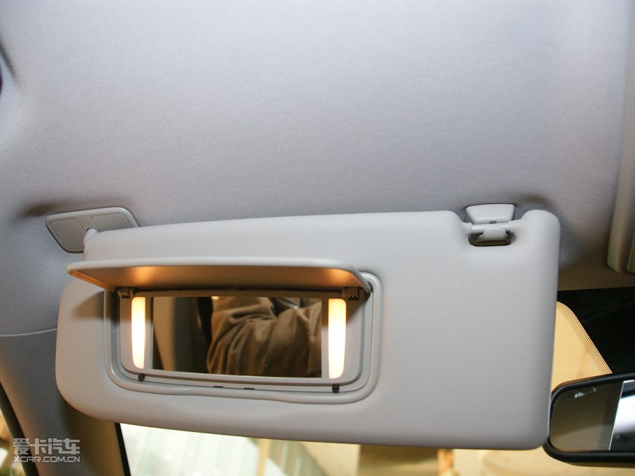 2011���֠���S40 2.0L �Ԅ������