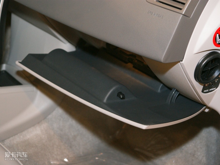 2011���֠���S40 2.0L �Ԅ������