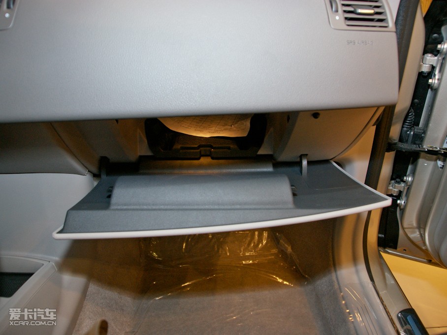 2011���֠���S40 2.0L �Ԅ������