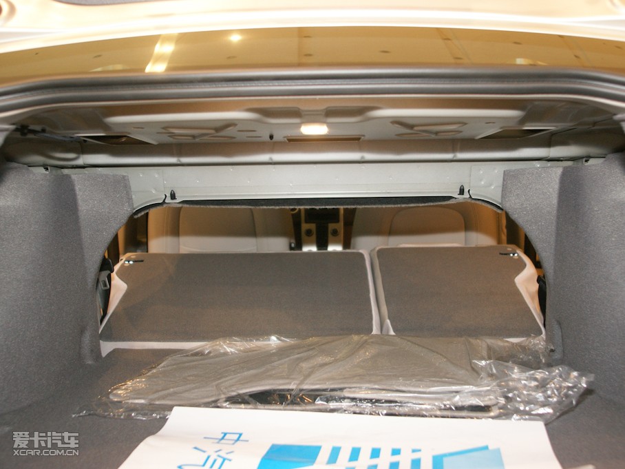 2011���֠���S40 2.0L �Ԅ������