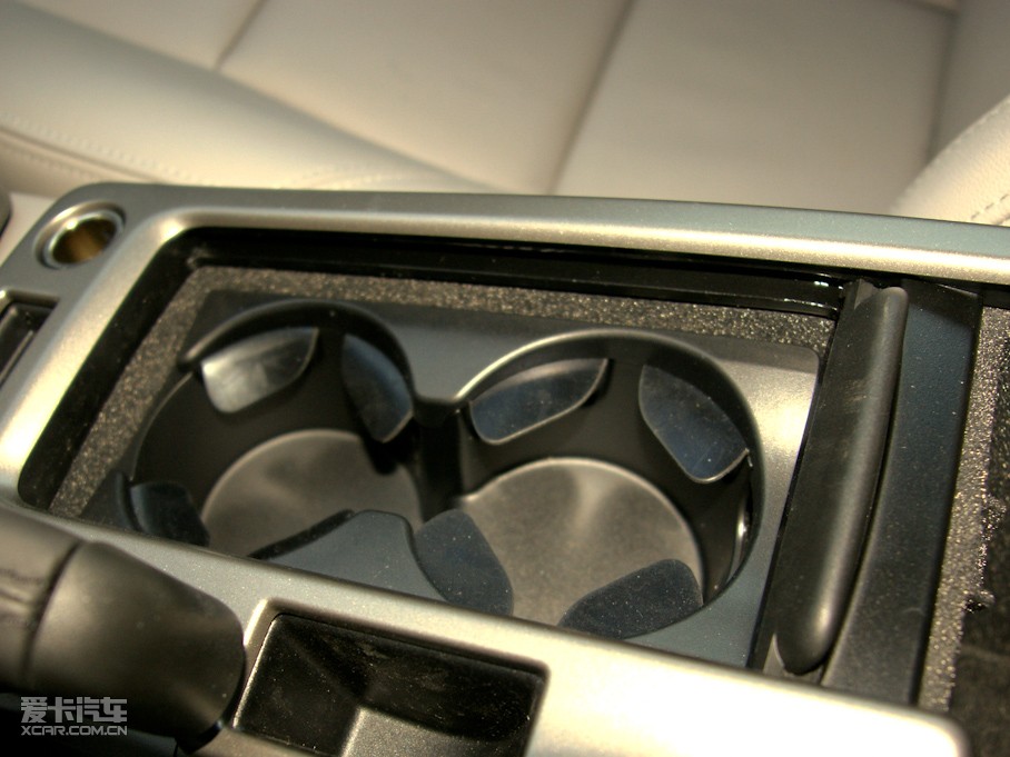 2011���֠���S40 2.0L �Ԅ����а�