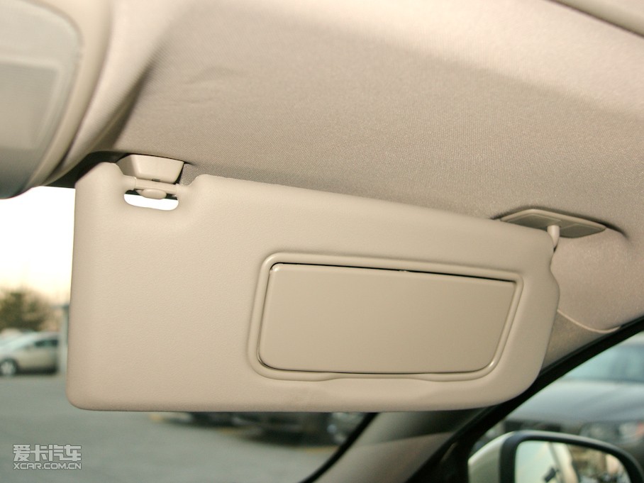 2011���֠���S40 2.0L �Ԅ����а�