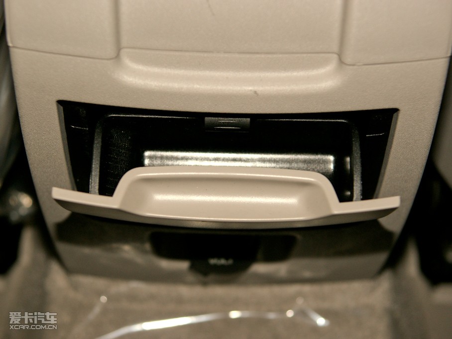 2011���֠���S40 2.0L �Ԅ����а�