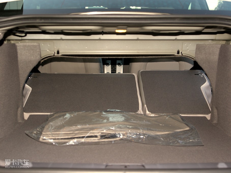 2011���֠���S40 2.0L �Ԅ����а�