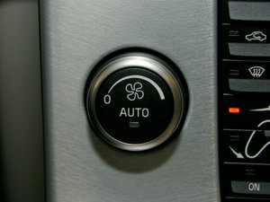 2011��2.0L �Ԅ������ �п؅^