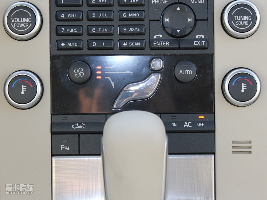 2011���֠���S80L 2.0T ���(q��)���а�