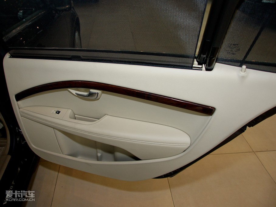 2011֠S80L 3.0T T6 (q)Ű