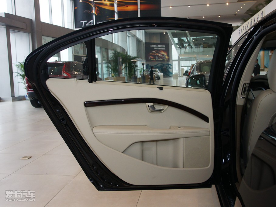 2011֠S80L 3.0T T6 Ű