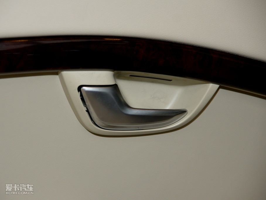 2011֠S80L 3.0T T6 Ű