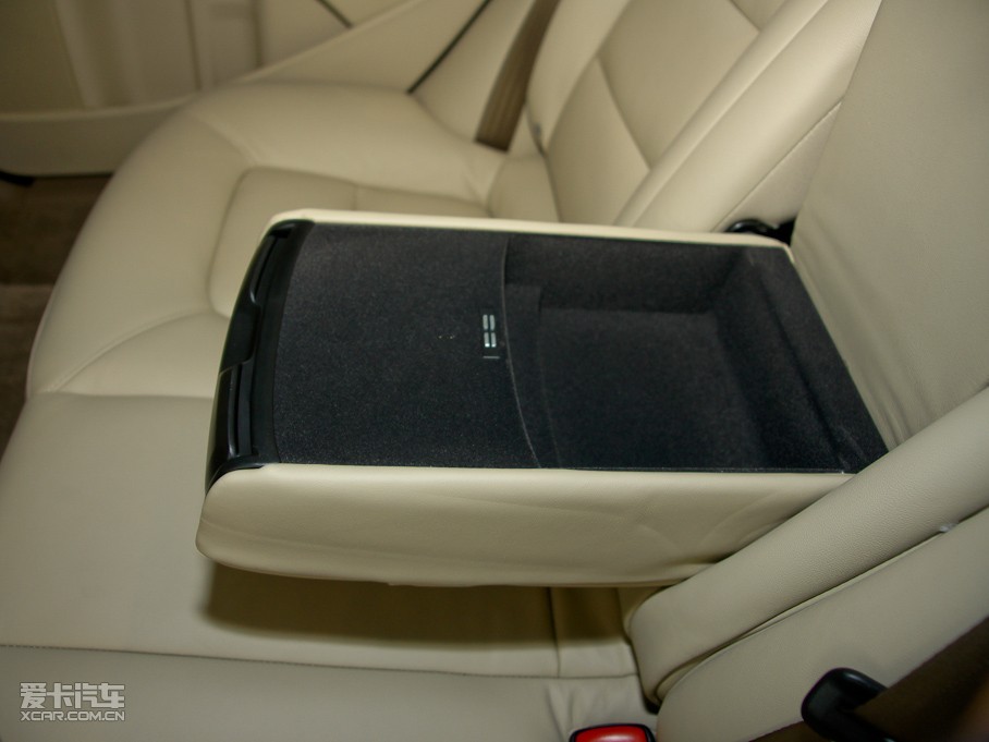 2011֠S80L 3.0T T6 Ű