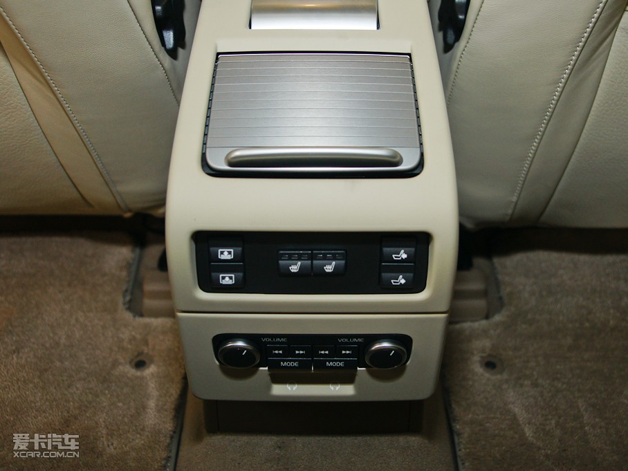 2011֠S80L 3.0T T6 Ű