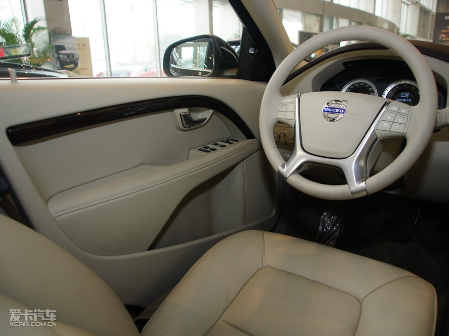 2011֠S80L 3.0T T6 Ű