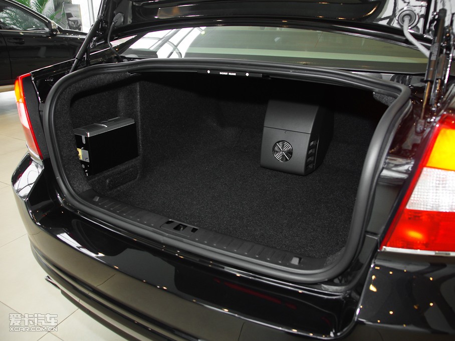 2011֠S80L 3.0T T6 (q)Ű