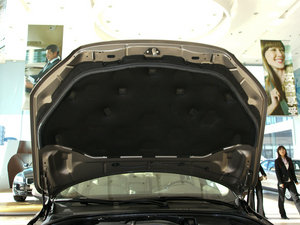 2011款2.0T 两驱智尊版 其它