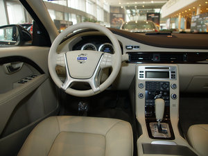 2011款3.0T T6 四驱智雅版 中控区