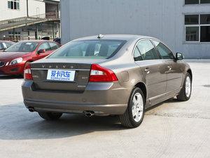 2011款2.0T 两驱智雅版 整体外观
