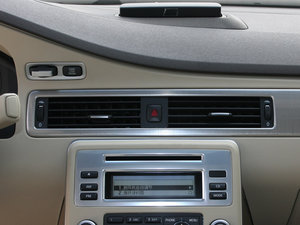 2011款2.0T 两驱智雅版 空调出风口
