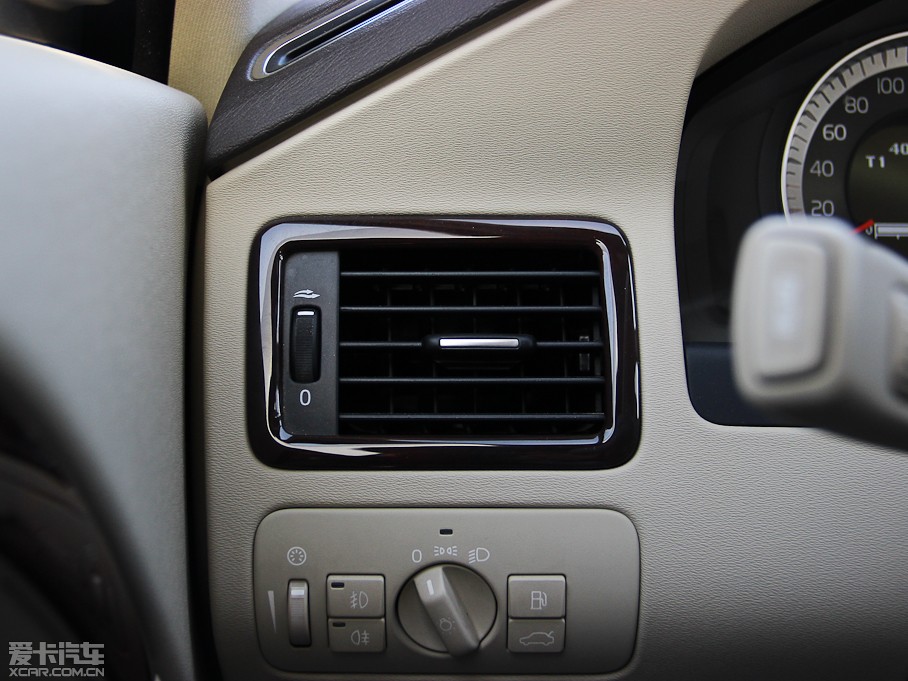 2012֠S80L 3.0T T6 Ű