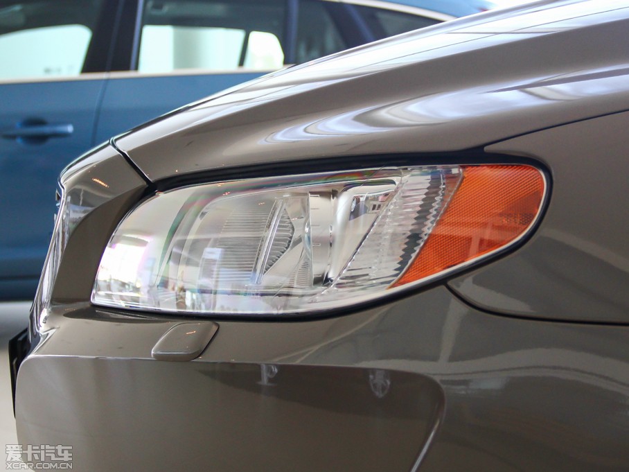 2014���֠���S80L 2.0T T5 ���ݰ�