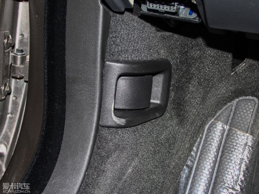 2014���֠���S80L 2.0T T5 ���ݰ�